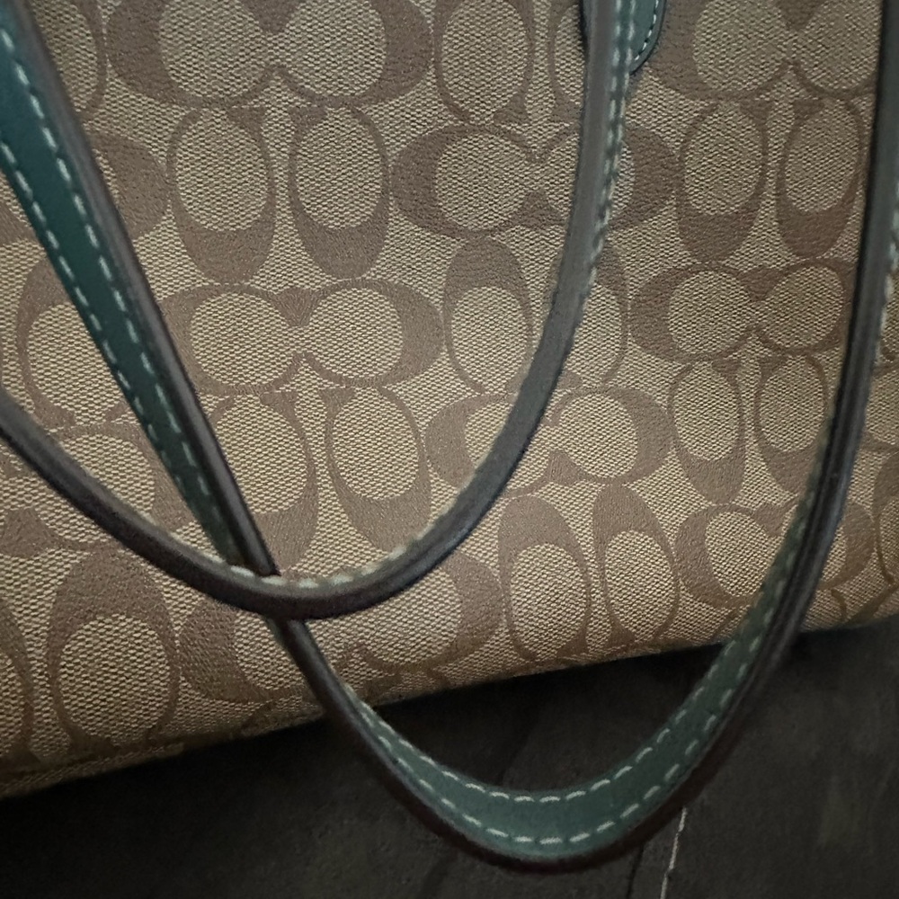 Coach drawstring tote-khaki signature. EUC - Picture 5 of 10